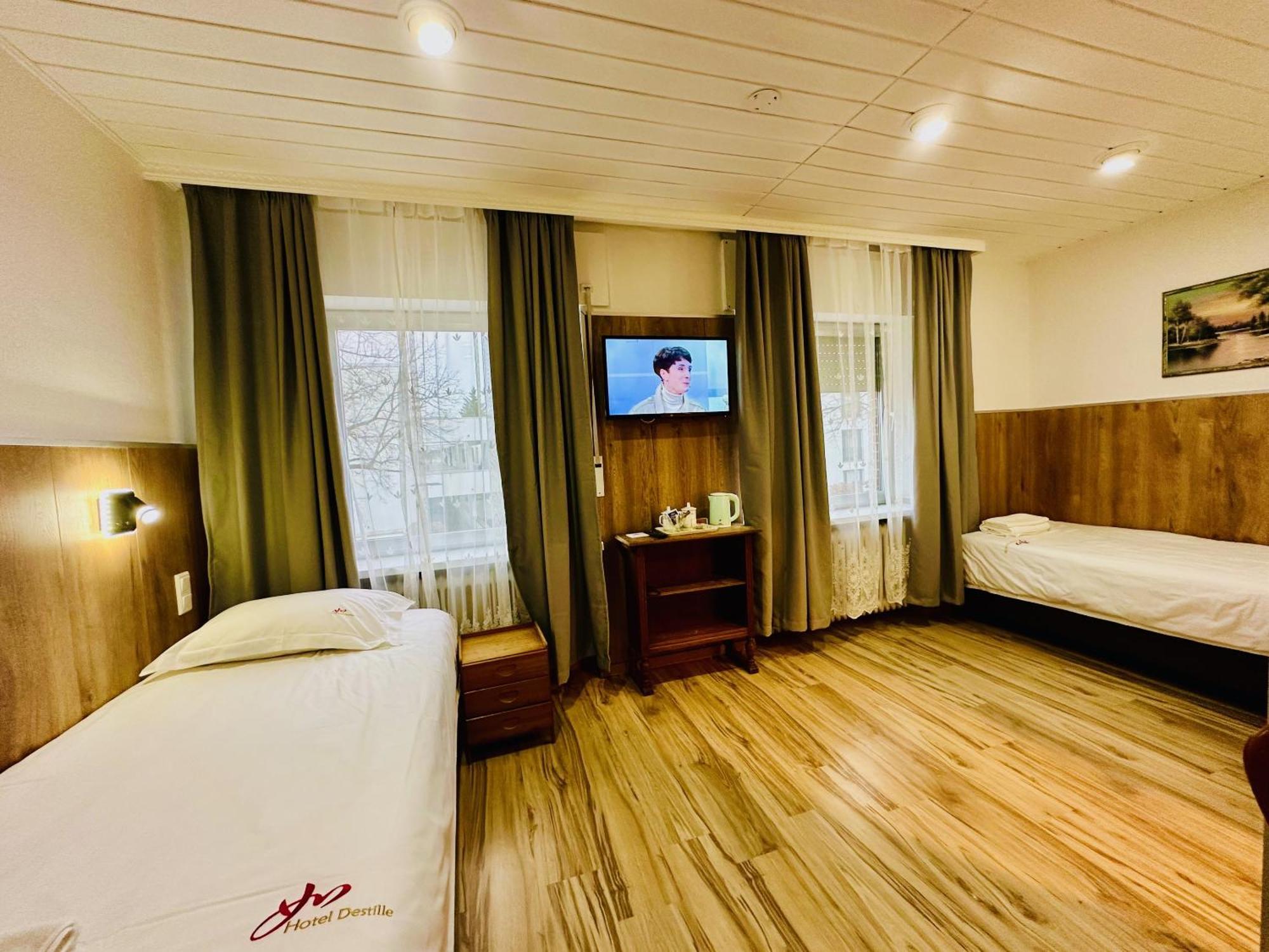 Hotel Destille دورماغن الغرفة الصورة