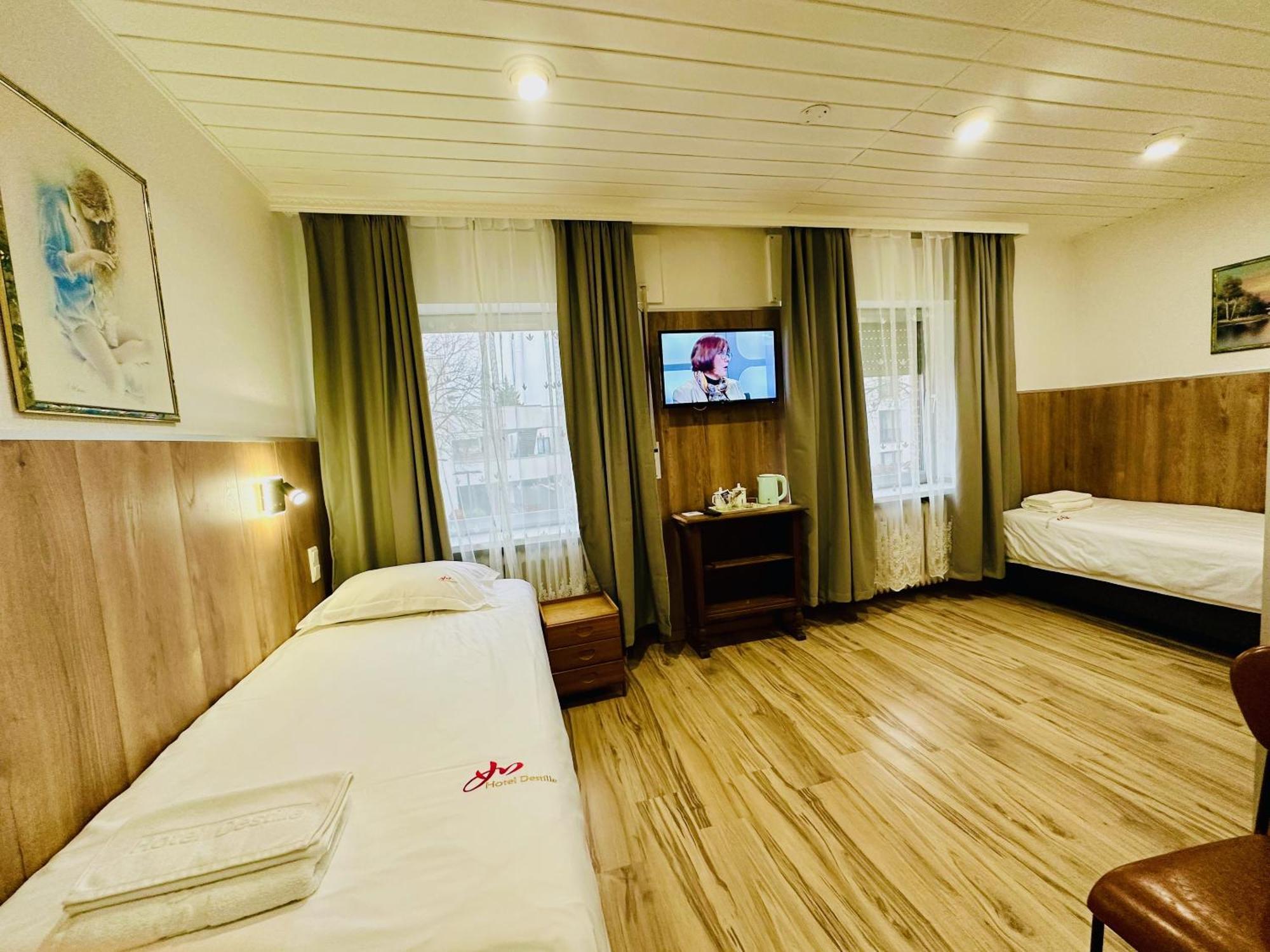 Hotel Destille دورماغن الغرفة الصورة
