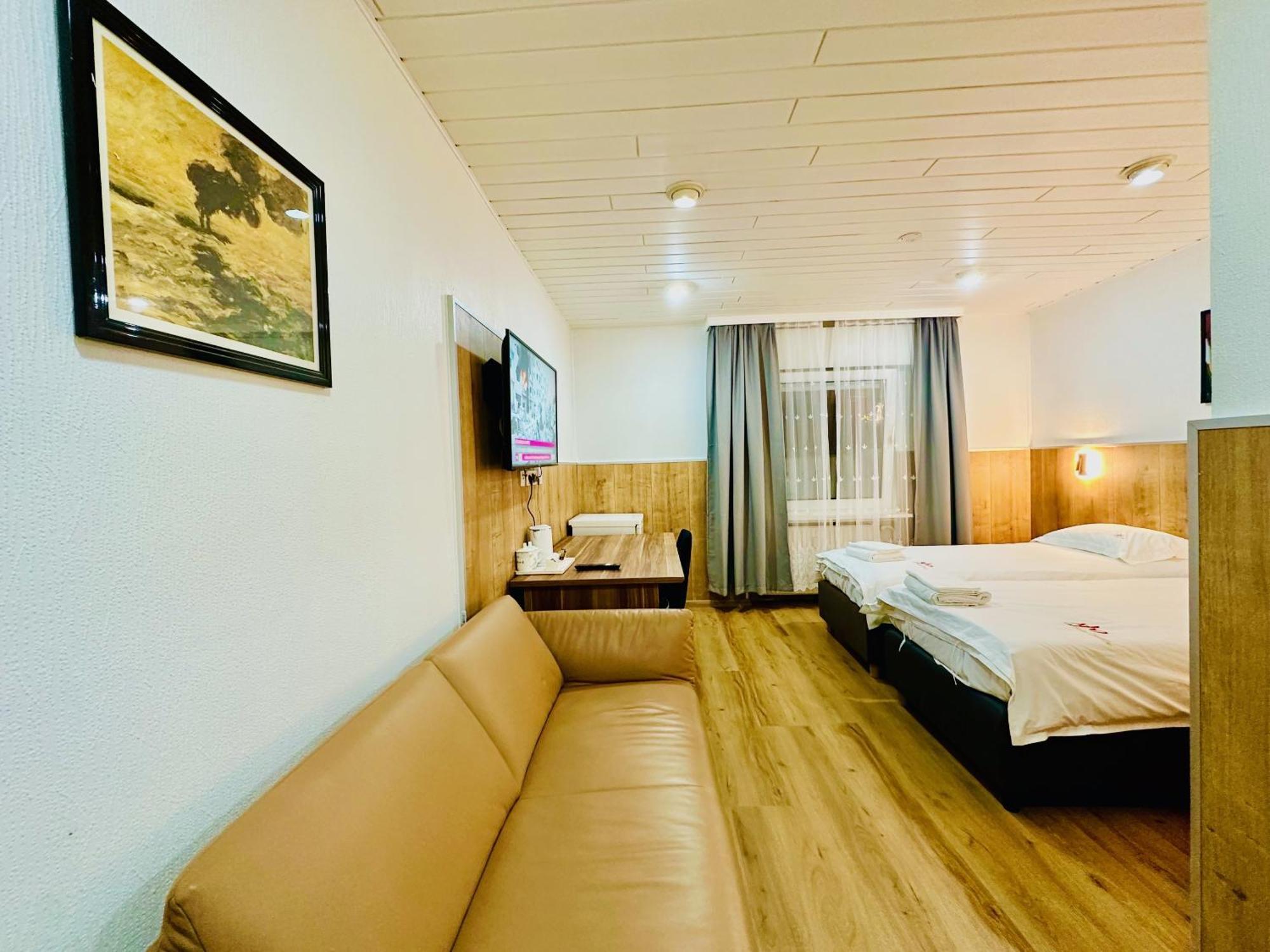 Hotel Destille دورماغن الغرفة الصورة